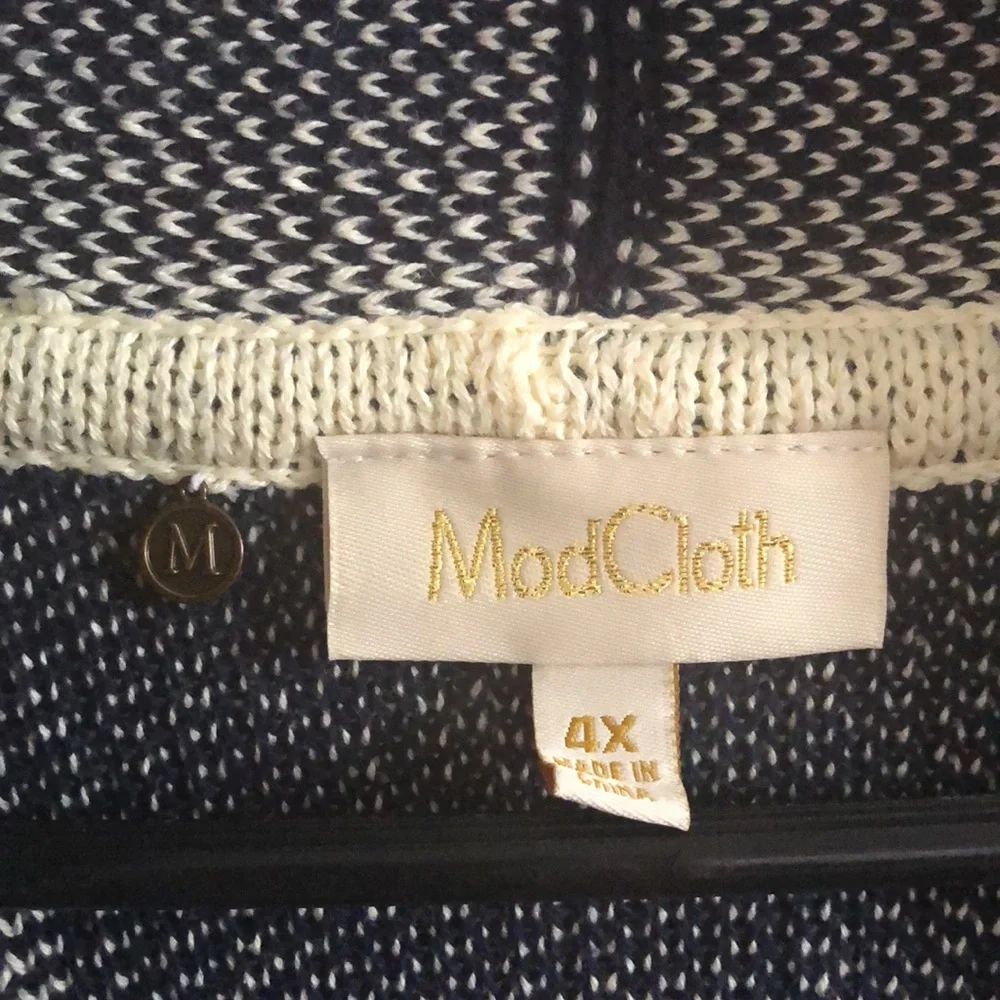 ModCloth Grid Patterned Sweater Cardigan - Picture 4 of 5